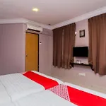 Golden Horse Hotel